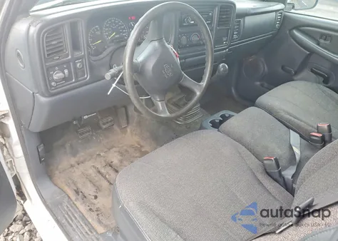 2000 Chevrolet Silverado C1500 из США, поврежденный, VIN 1GCEC14W1YZ226234